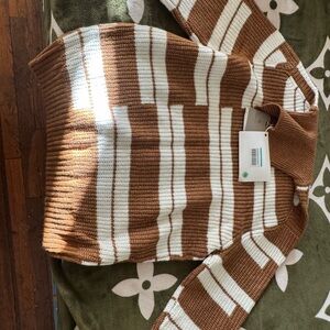 Primo Emporio Brown and White Turtleneck Sweater